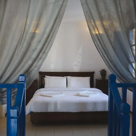 Cultural House 3* Pýrgos